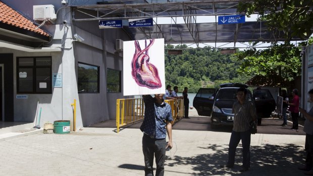 Myuran Sukumaran's painting of a human heart. 