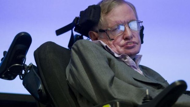 Stephen Hawking says he'd like a role in the next Bond film, details of which will be announced this week.