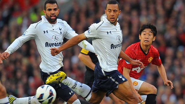 Spurs midfielders Sandro (L) and Mousa Dembele.