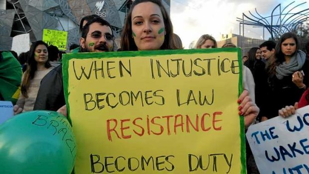 In Melbourne, student Livia Michaelazzo said she wanted to take part in a demonstration she saw as free of party politics: "We are fighting for our right to have rights."