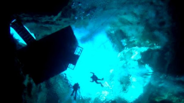 Divers in the Kilsby Sinkhole, which claimed the life of a Victorian man on Saturday