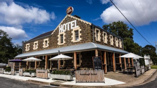Inverleigh Hotel dates back to 1856 and has a family-friendly beer garden out the back.