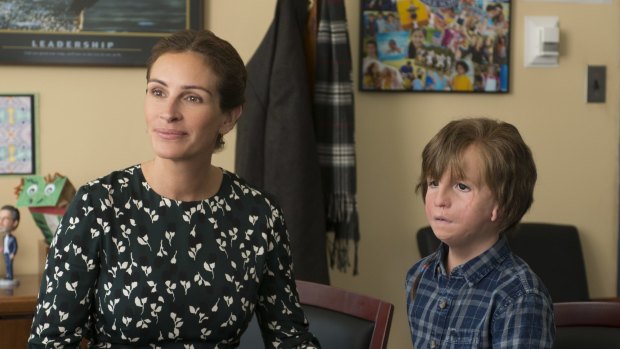 Jacob Tremblay and Julia Roberts in Wonder.