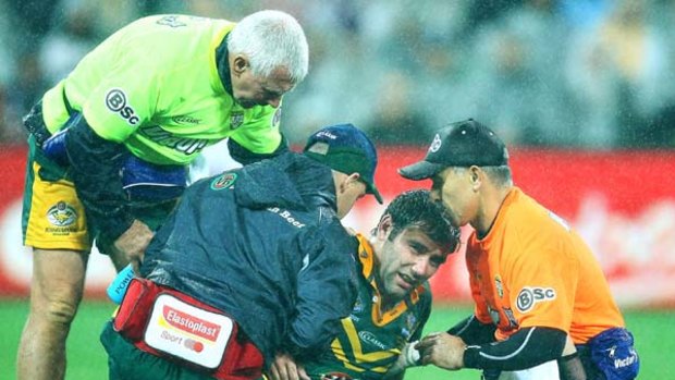 Cameron Smith is expected to miss a month after injuring his elbow during Australia's Test win over New Zealand in Melbourne on Friday night.