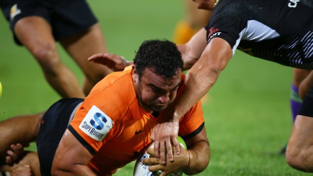 Try-time: Jaguares skipper Agustn Creevy goes over for a try against the Cheetahs.