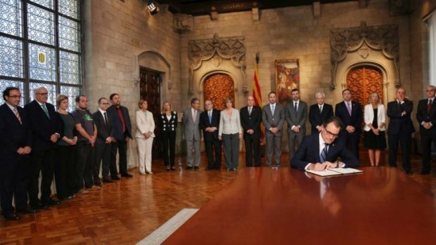 Artur Mas signs a decree to hold a referendum on independence in Catalonia.
