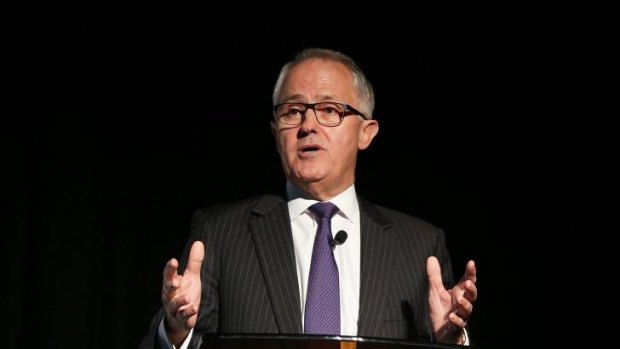 "The best outcome for community television is that in future it uses the internet as its distribution platform.": Communications Minister Malcolm Turnbull.