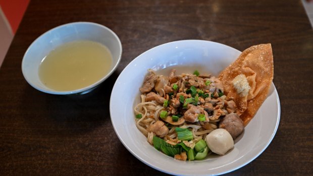 Shoestring Noodle with Chicken and Mushroom -PBK Noodles in Clayton. 16th November 2022, The Age news Picture by JOE ARMAO Photo Joe Armao