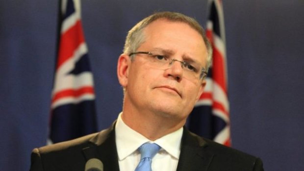 Immigration Minister Scott Morrison has urged Asia to strengthen its borders to stop asylum seekers on boats.