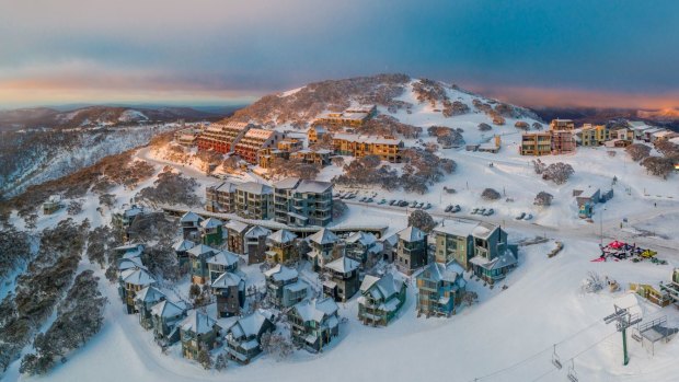 Hotham's ridge-top village offers spectacular views and straight-to-the-slopes access.
