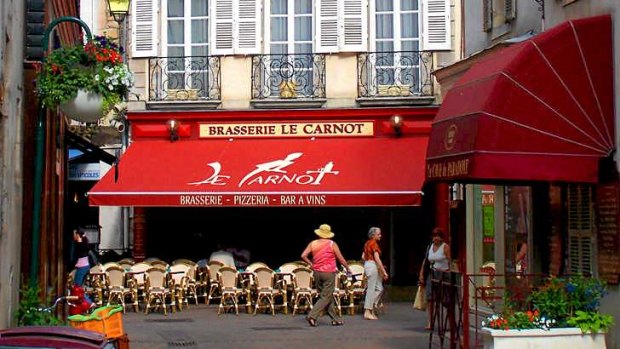 French restaurants have been accused of using microwave-ready meals.