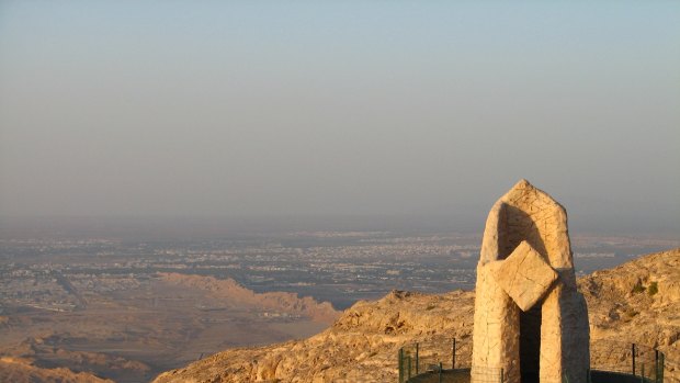 Jebel Hafeet is a mountain located primarily in the environs of Al Ain and offers an impressive view over the city. 