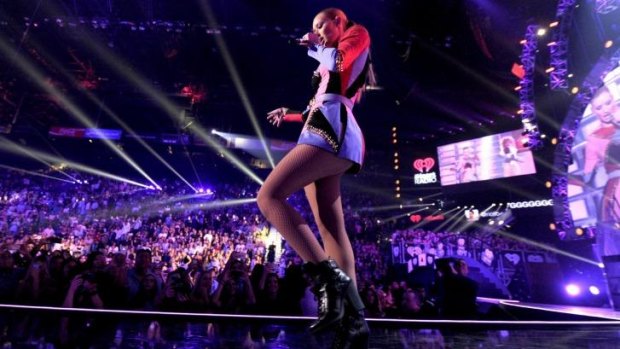 Iggy Azalea owns the stage at the iHeart music festival.