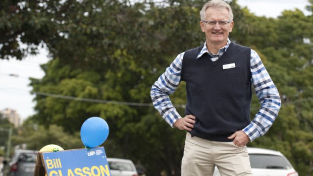Bill Glasson campaigning in Kevin Rudd's Griffith electorate.