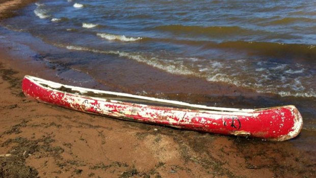The canoe that washed up on the shore of Lake Hume.