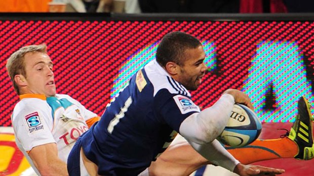 Bryan Habana of the Stormers goes over to score a try.