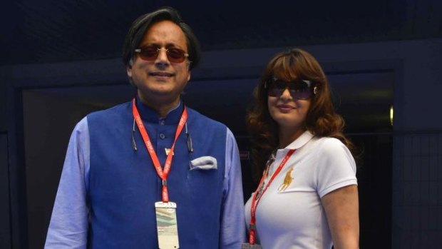 Sudden death: Sunanda Pushkar with husband Shashi Tharoor.