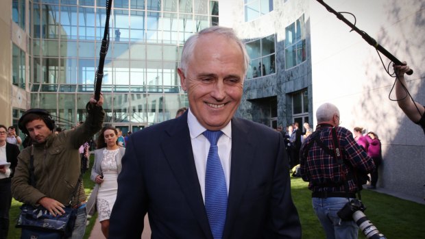 Is Malcolm Turnbull still enjoying honeymoon treatment?