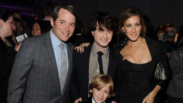 Lav styles of the rich and famous ... Sarah Jessica Parker, Matthew Broderick and son James Wilkie Broderick join Daniel Radcliffe at the Harry Potter premiere after-party.