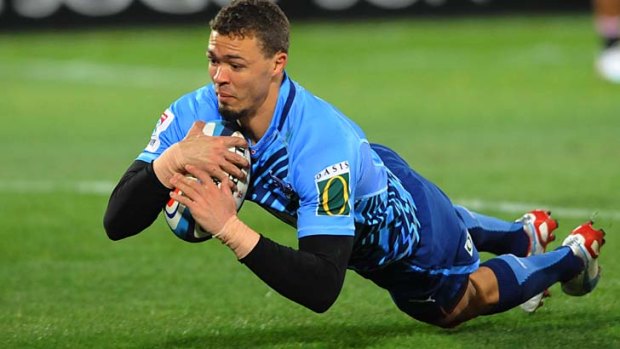 Bjorn Basson of the Bulls scores his 10th try for the Bulls in 2012, equal with Andre Taylor from Hurricanes for the most in the Super Rugby season.