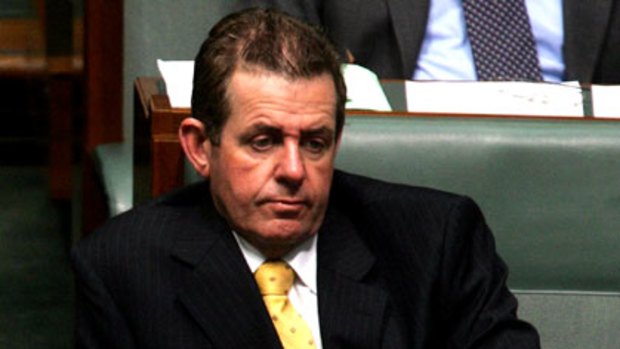 Peter Slipper during Question Time in 2005.
