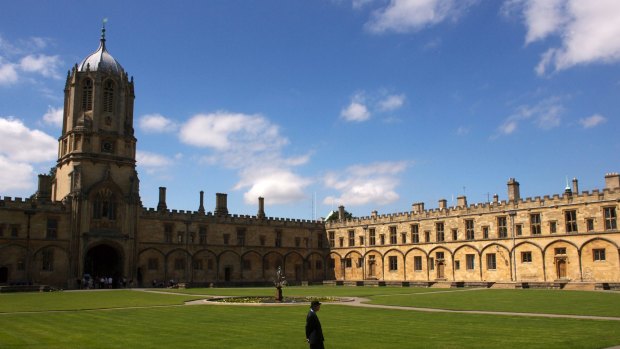 Oxford University mulls ditching fossil fuel investments