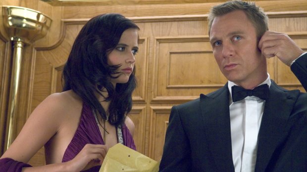 Eva Green with Daniel Craig during the filming of Casino Royale.