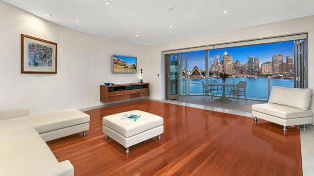 An investor from the central coast bought this beautifully renovated three-bedroom Kirribilli apartment with breathtaking views of the Bridge and Opera House.