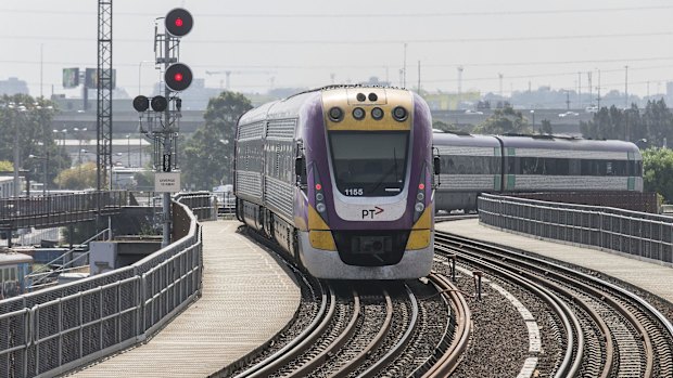 Sharp curves on the flyover between North Melbourne and Southern Cross stations has been identified as a main culprit in the wheel-wear problems debilitating the V/Line system.