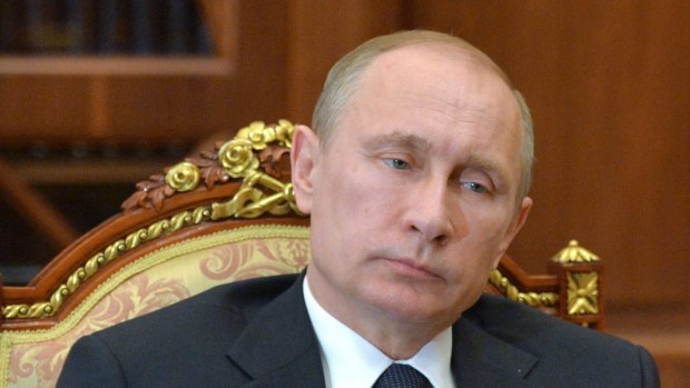 For the first time in Vladimir Putin’s 15 years in power, Russians’ real incomes are falling.