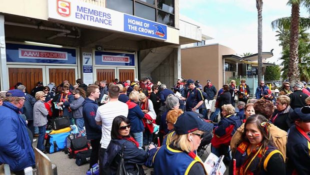 Crows fans queue outside the stadium before the Second Qualifying Final.