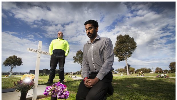 CFMEA member Tim Gooden and refugee advocate Aran Mylvaganam from a refugee advocacy group helped Leo Seemanpillai's parents access death benefits.