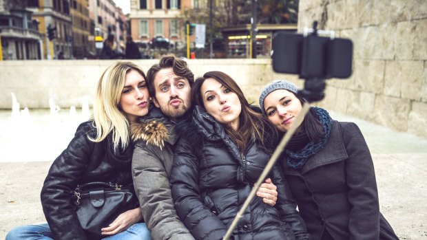 Museums in New York City, and now Washington, are banning the latest tourist must-have, the selfie stick.