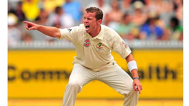 Peter Siddle appeals for a wicket at the MCG in December.