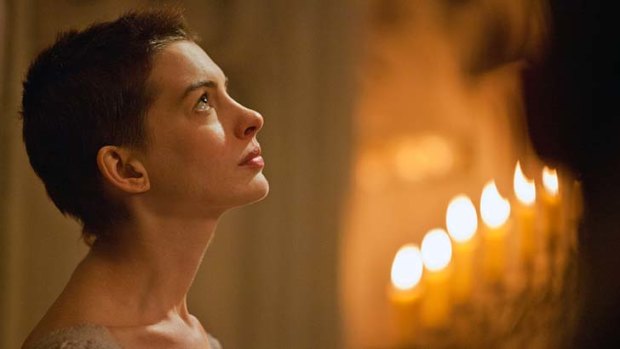 Anne Hathaway's prayers for a supporting actress Academy Award should soon be answered.