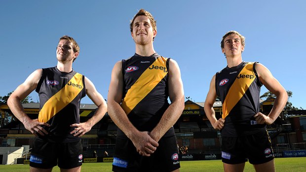 Jake Batchelor, Reece Conca and Brad Helbig make their AFL season debuts against Carlton tonight.