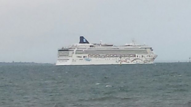 The Norwegian Star as it cleared Point Gellibrand at Williamstown about 1845 hours on Thursday.