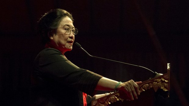 Megawati Sukarnoputri gives a speech at the PDIP congress in Bali earlier this month. Joko Widodo, of the same party, was not invited to speak. 