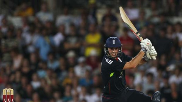 Chris Woakes made a crucial 19 runs for England last night, including the winning run off the last ball.