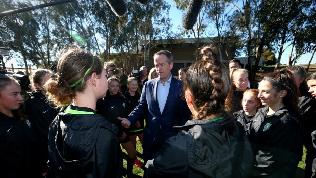 Opposition Leader Bill Shorten meets with soccer players from the Canberra United Academy during a visit to the University of Canberra.