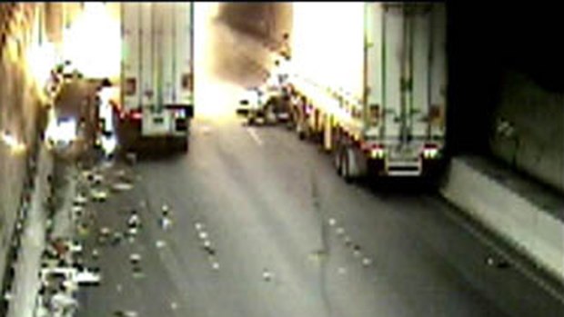 CCTV footage from inside the Burnley Tunnel at the time of the tragedy.