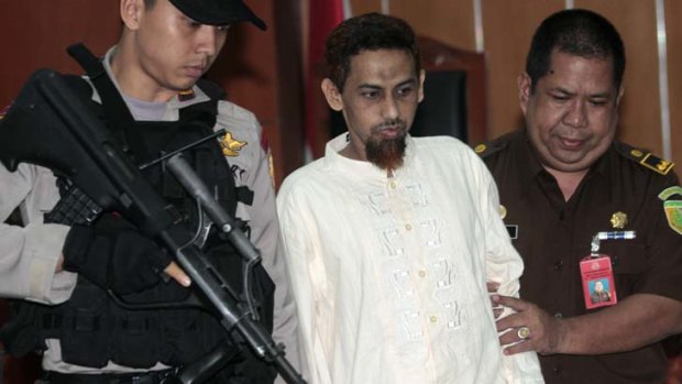 "As another member of the Bali bombing plot, Umar Patek,  stands trial in Jakarta, it is essential that the government not repeat this mistake".