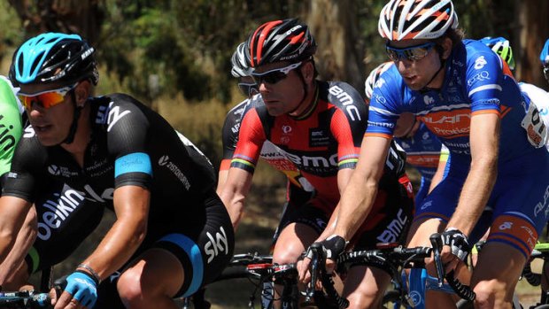 "I had the perfect position to come in for the finish for the win but I was just legless there in the finale": Cadel Evans (centre).