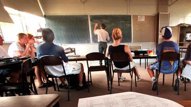 The teachers union is outraged they weren't consulted over cash incentive scheme for principals.