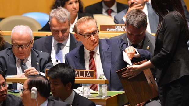 Winners ... Australia's Foreign Minister Bob Carr casts his ballot.