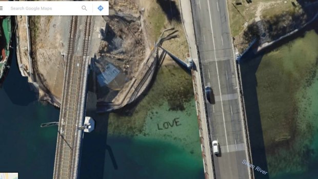 'Love' is a secret sight for Freo commuters.