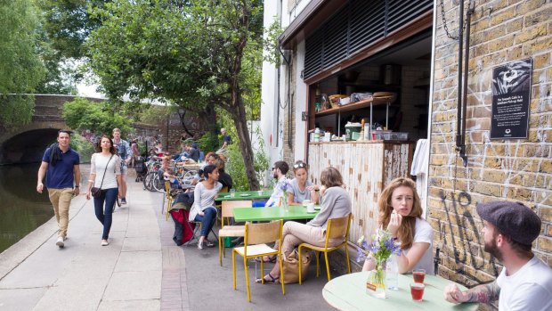 Trendy cafes and restaurants line the towpath of the Regent's Canal in Shoreditch.