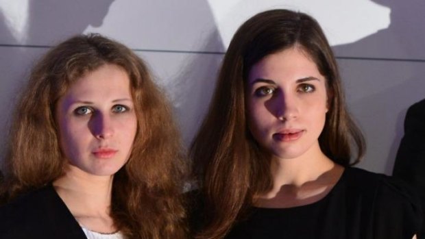 Sochi Winter Olympics Two Members Of Punk Band Pussy Riot Arrested Before Protest Performance