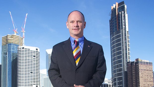 Aspiring premier Campbell Newman says he'll scrap the existing 2.5 per cent annual cap on public sector wage rises while also trimming total jobs.