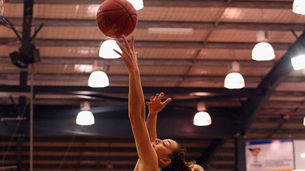 Jenna O'Hea of Australia goes for the basket.
